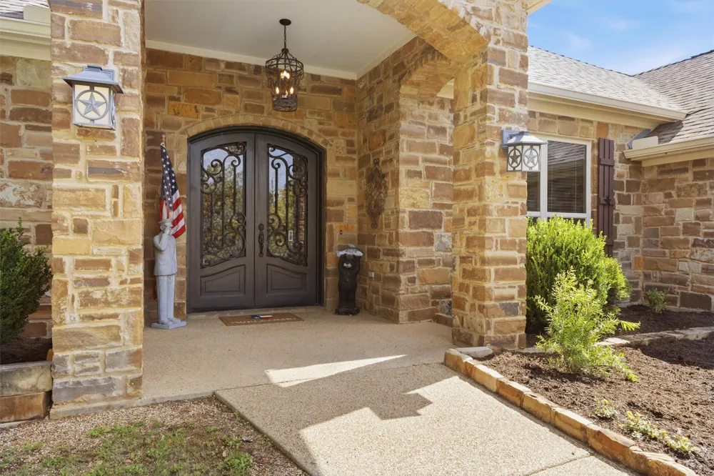 4366 Royal Street Salado, TX 76571