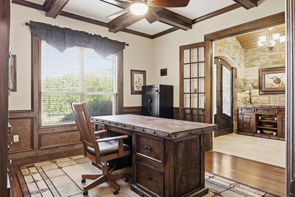 4366 Royal Street Salado, TX 76571