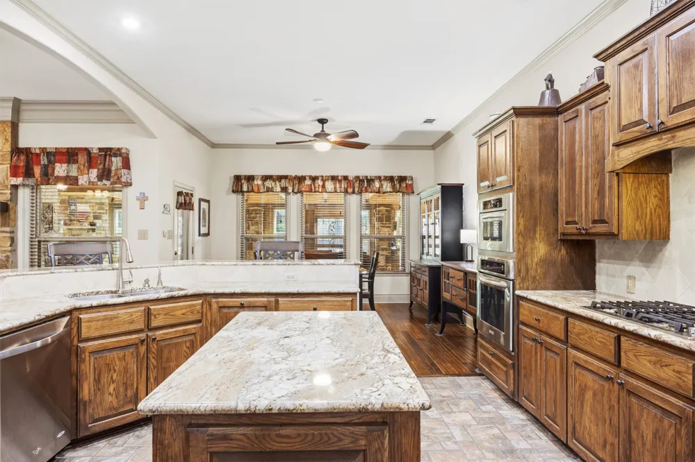 4366 Royal Street Salado, TX 76571