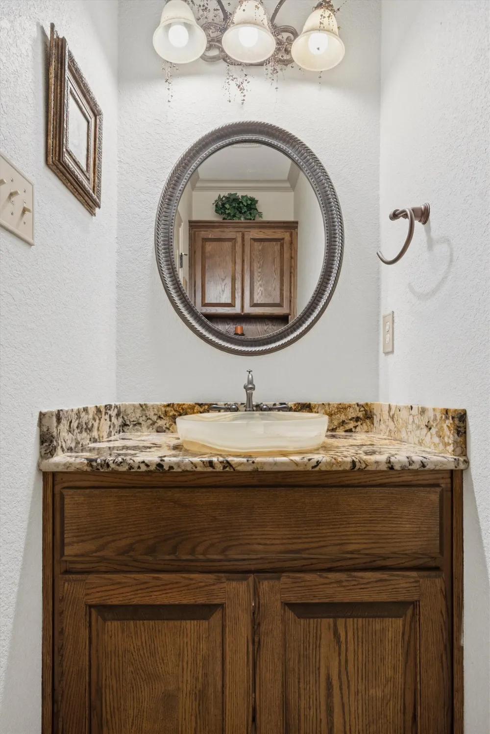 4366 Royal Street Salado, TX 76571