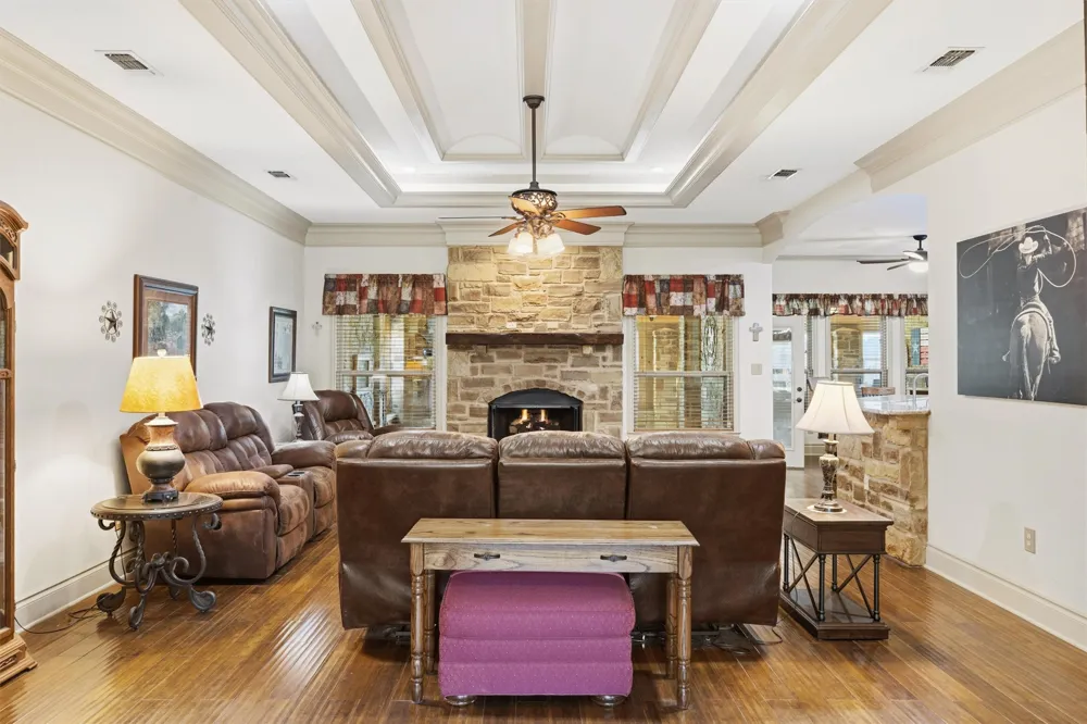 4366 Royal Street Salado, TX 76571