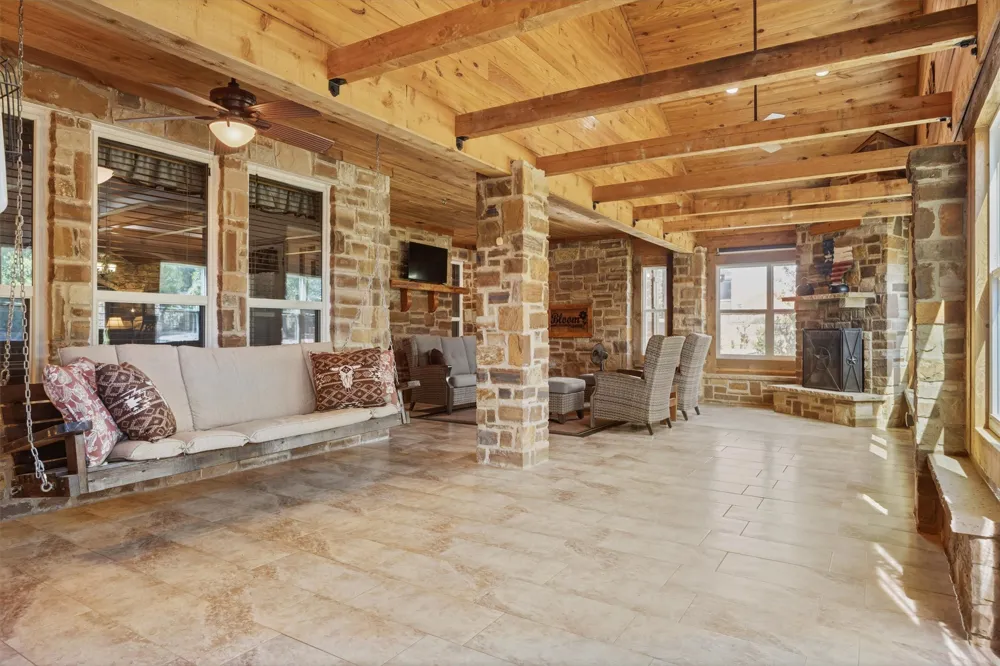 4366 Royal Street Salado, TX 76571