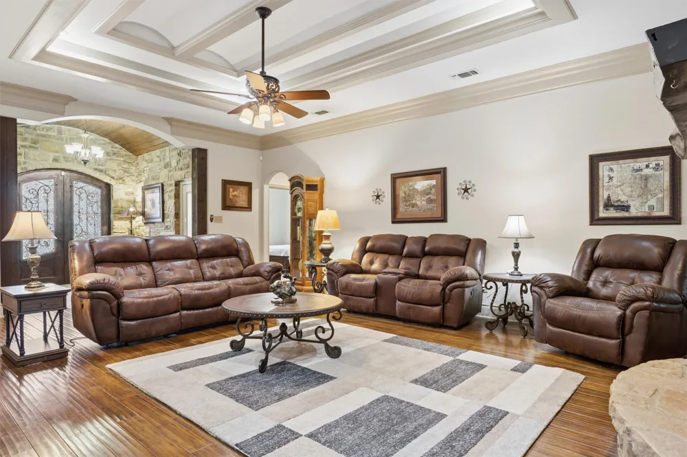 4366 Royal Street Salado, TX 76571