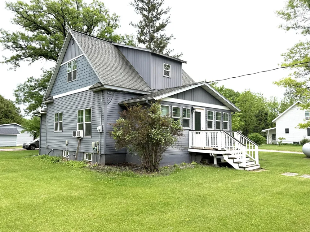 420 2nd Avenue S Erskine, MN 56535