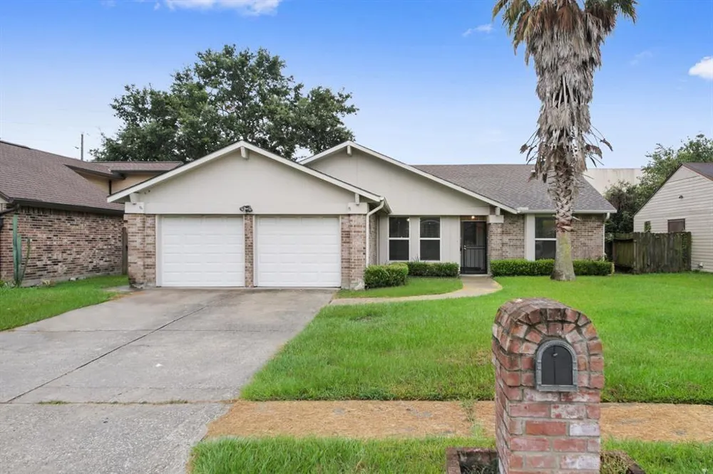 2811 Broad Haven Drive