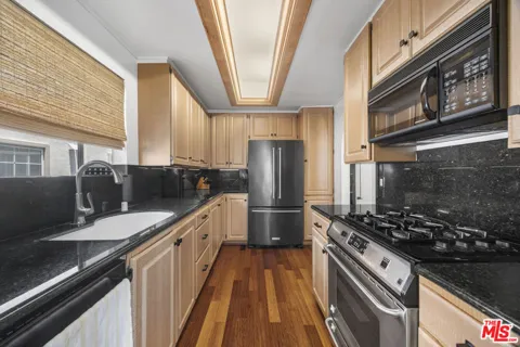 1431 Camden Avenue #303