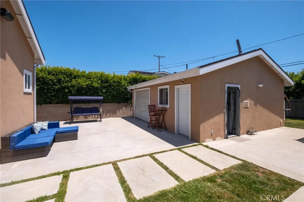 5324 W 119th Street Hawthorne, CA 90304