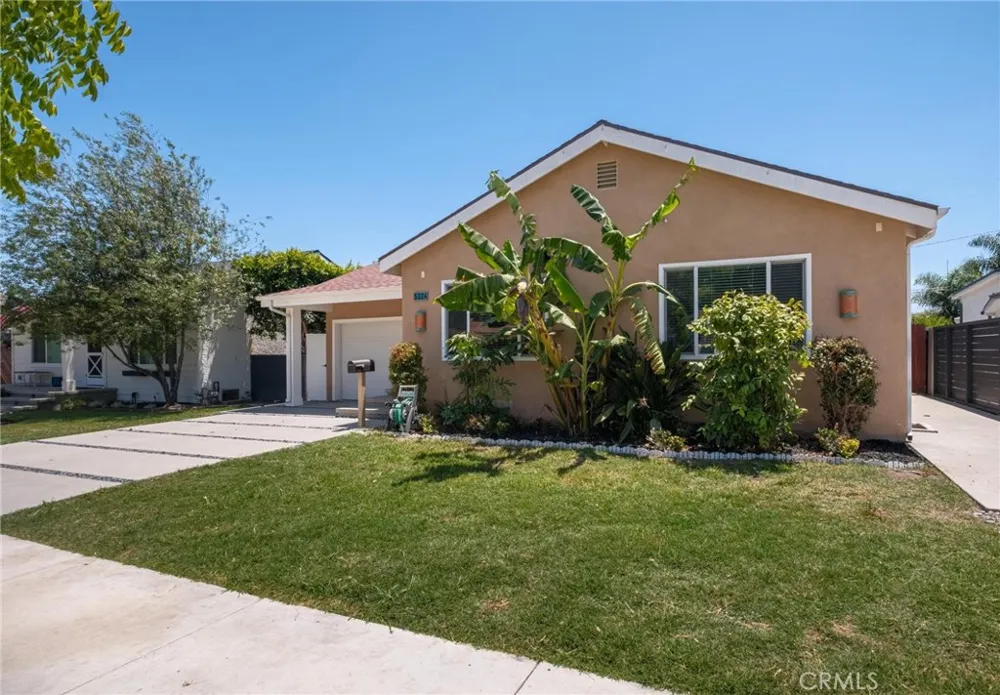 5324 W 119th Street Hawthorne, CA 90304