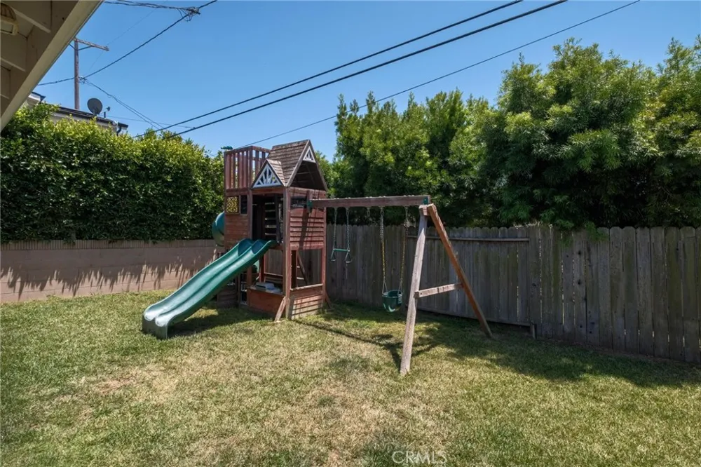 5324 W 119th Street Hawthorne, CA 90304