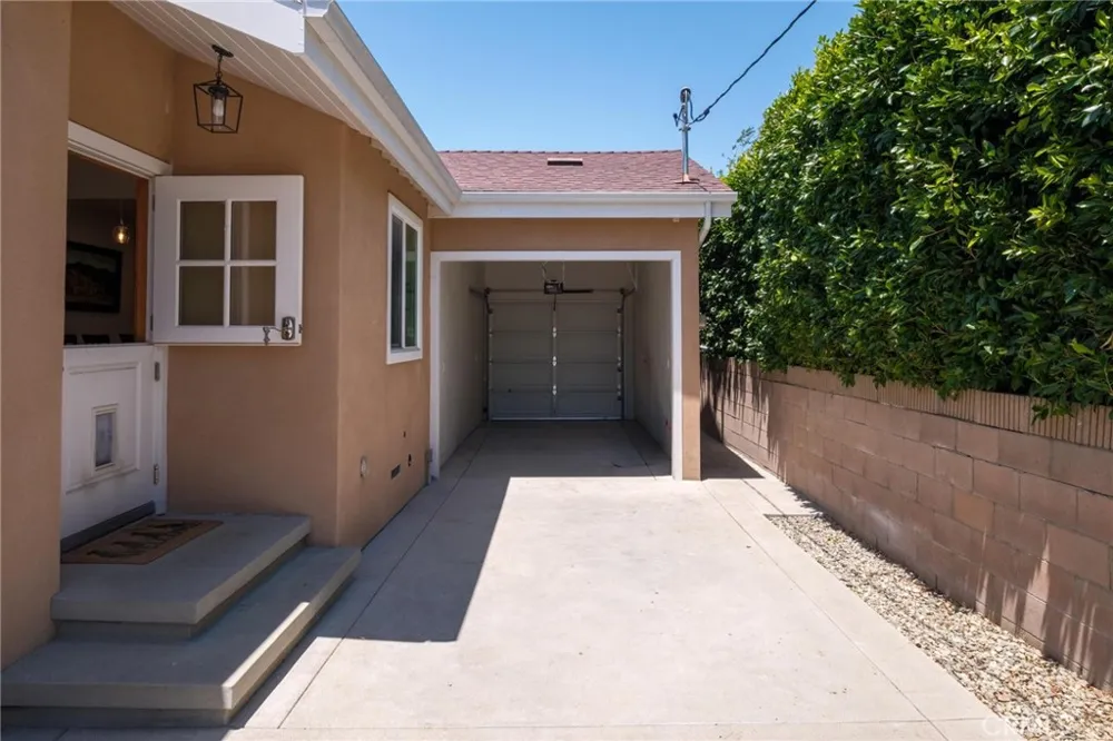 5324 W 119th Street Hawthorne, CA 90304