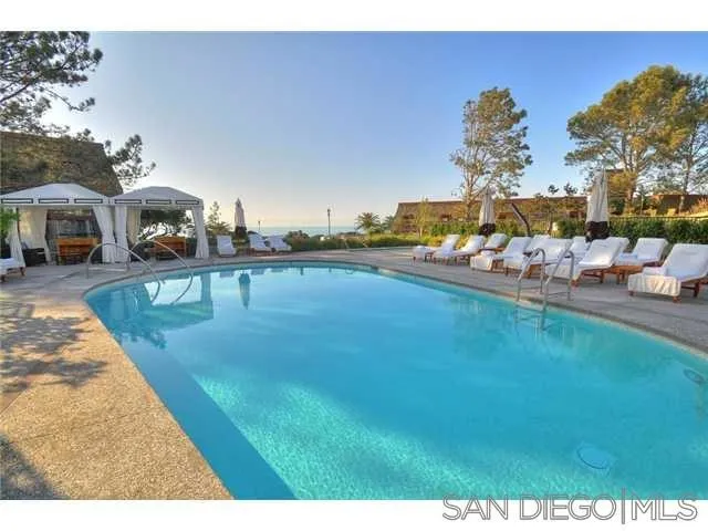 1562 Camino Del Mar #535 Del Mar, CA 92014