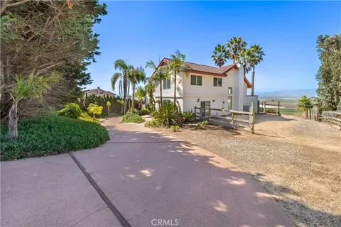 425 Calle Cielo