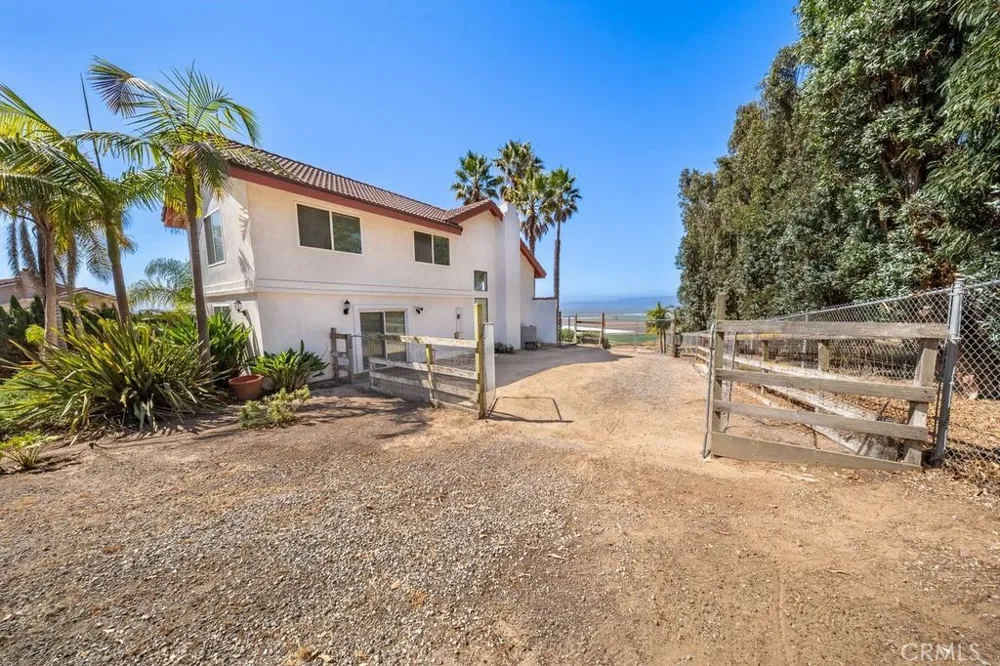 425 Calle Cielo Nipomo, CA 93444