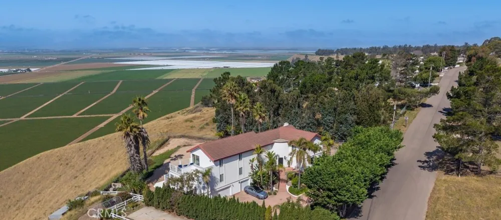 425 Calle Cielo Nipomo, CA 93444