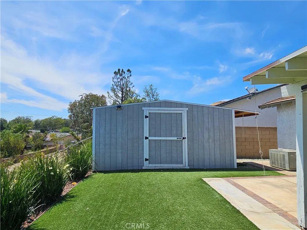4722 Summit Simi Valley, CA 93063