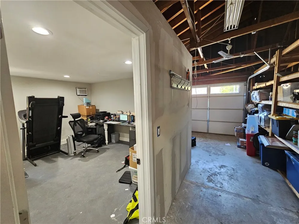 4722 Summit Simi Valley, CA 93063