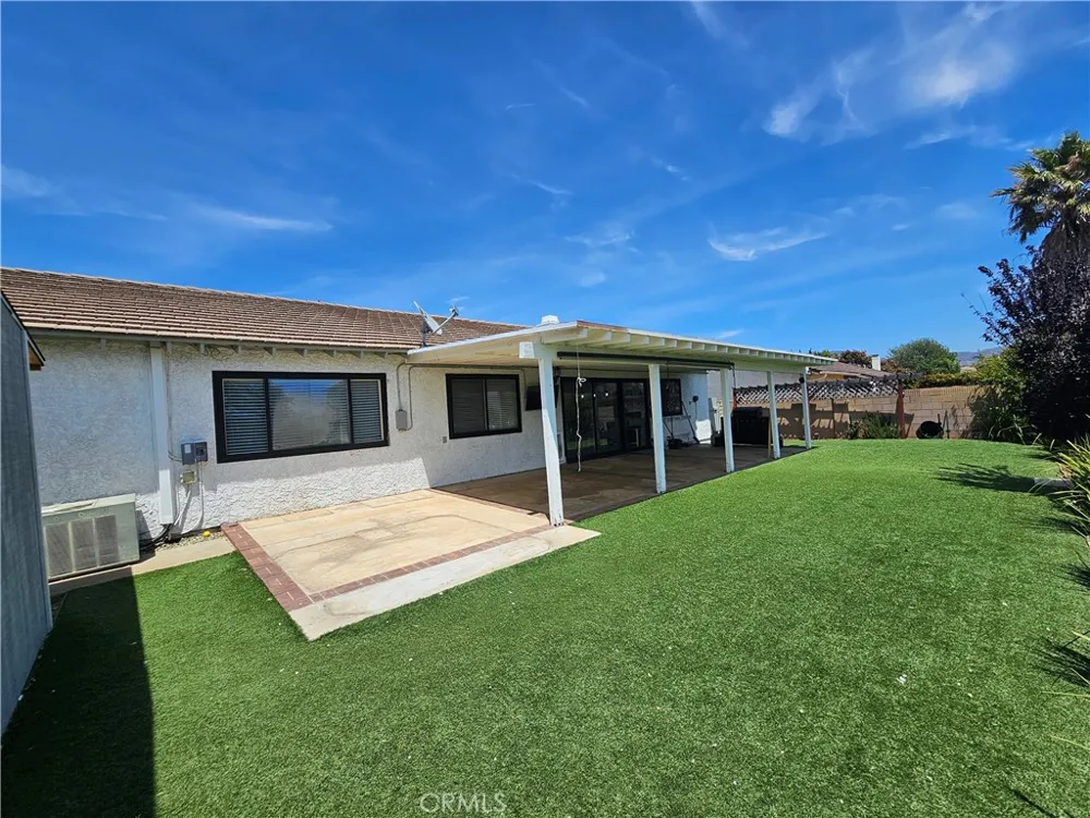 4722 Summit Simi Valley, CA 93063