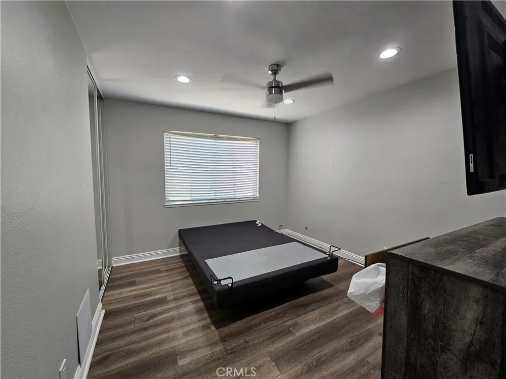 4722 Summit Simi Valley, CA 93063