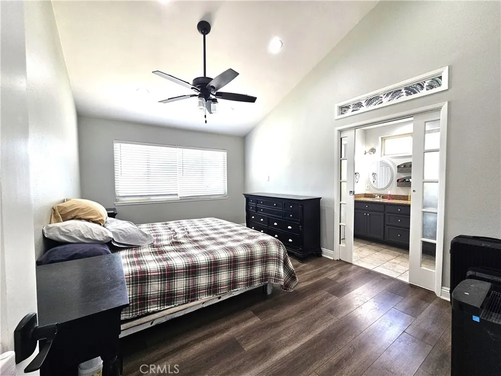 4722 Summit Simi Valley, CA 93063