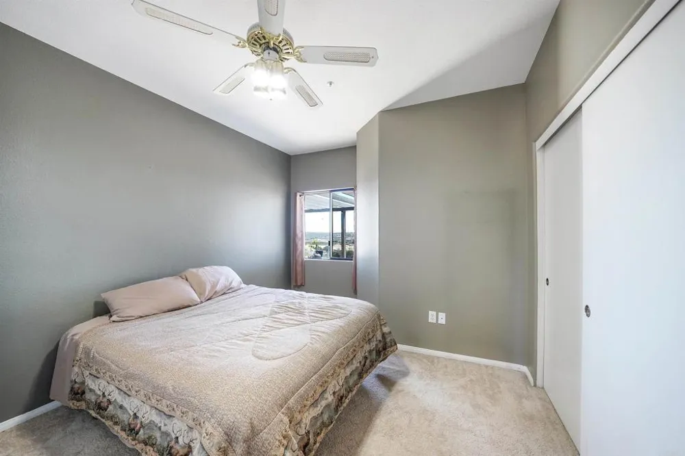 39230 Opalocka Boulevard, CA 91905