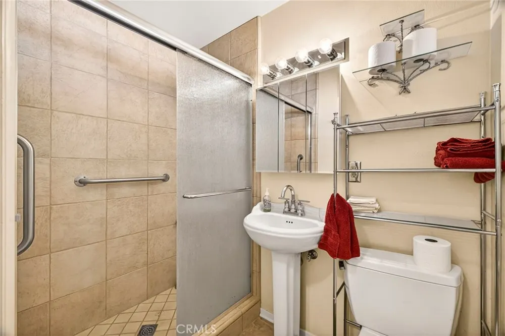 905 First Avenue Willows, CA 95988