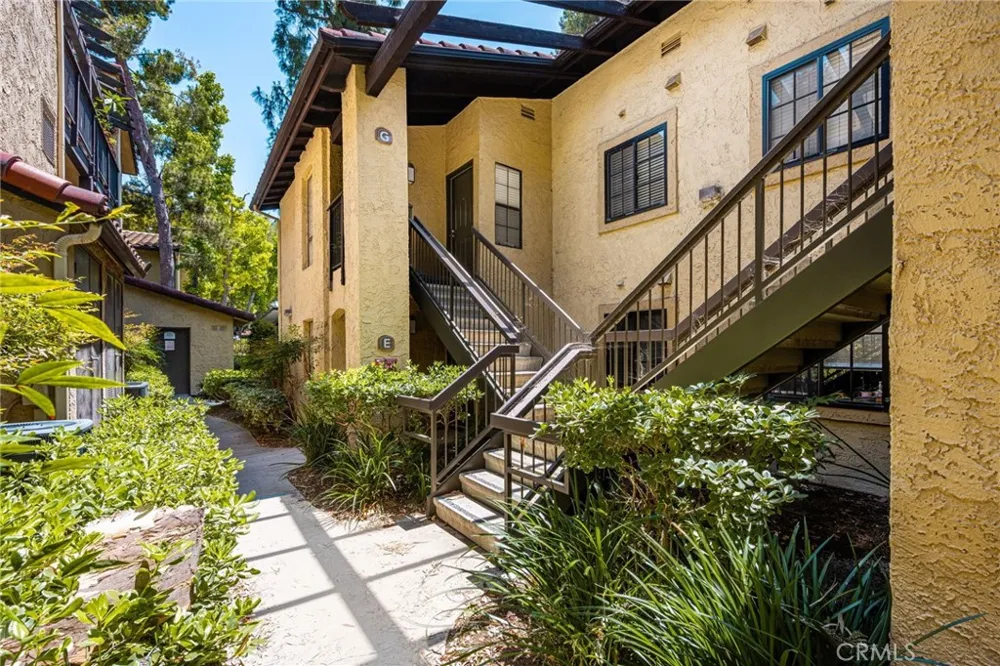 25531 Indian Hill Lane #G Laguna Hills, CA 92653
