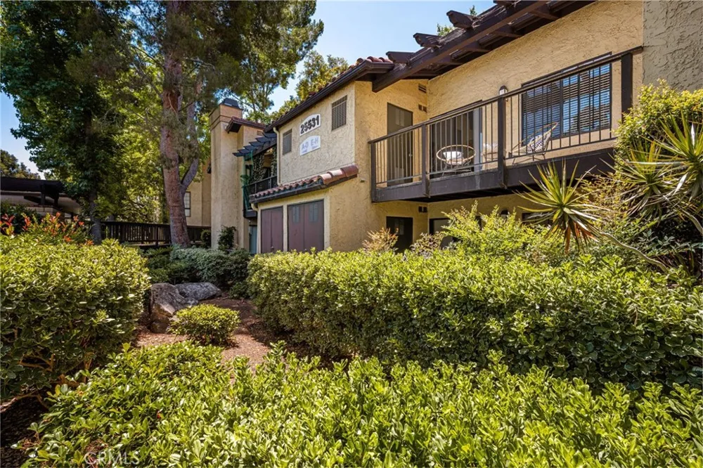 25531 Indian Hill Lane #G Laguna Hills, CA 92653