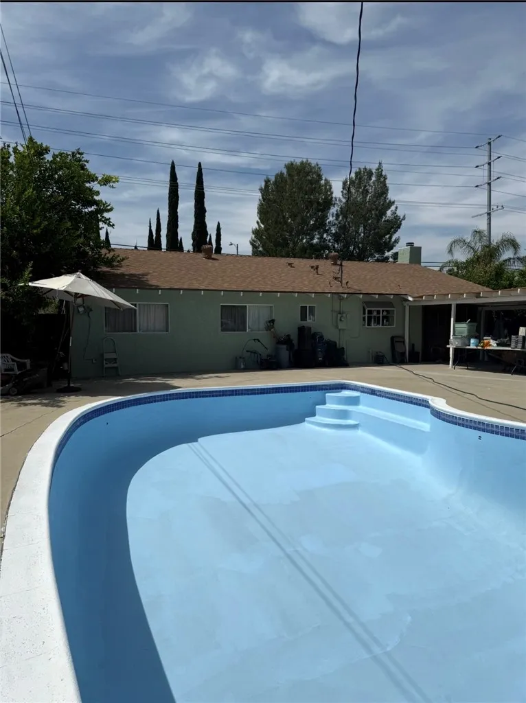 20247 Parthenia Winnetka, CA 91306