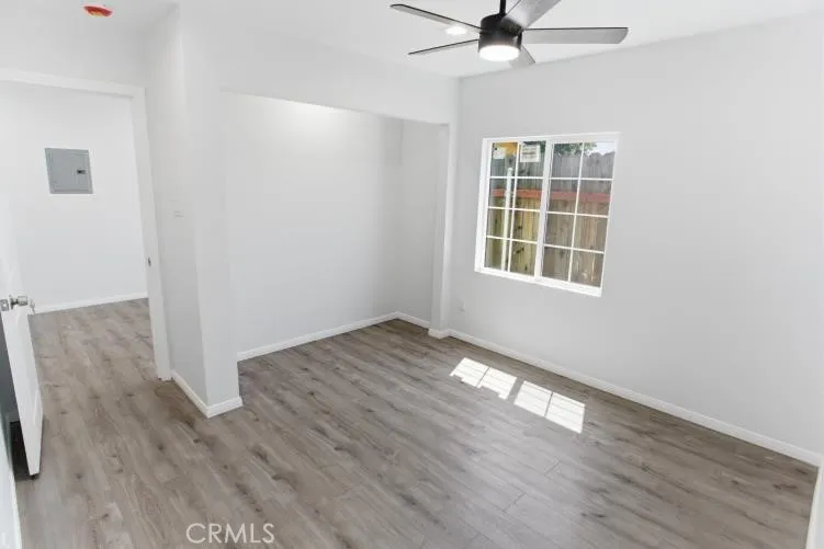 20247 Parthenia Winnetka, CA 91306
