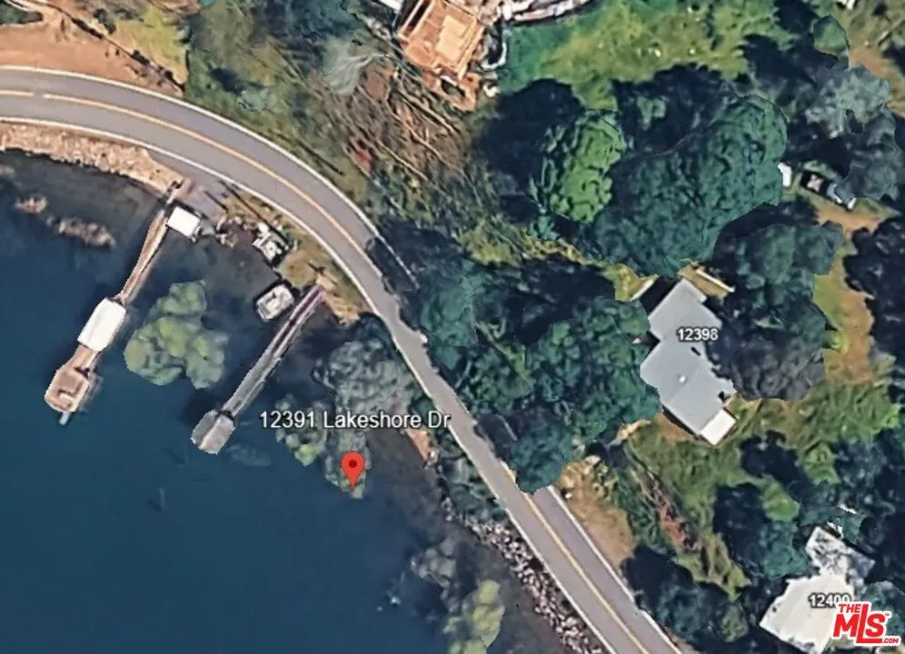12391 Lakeshore Drive Clearlake Park, CA 95424