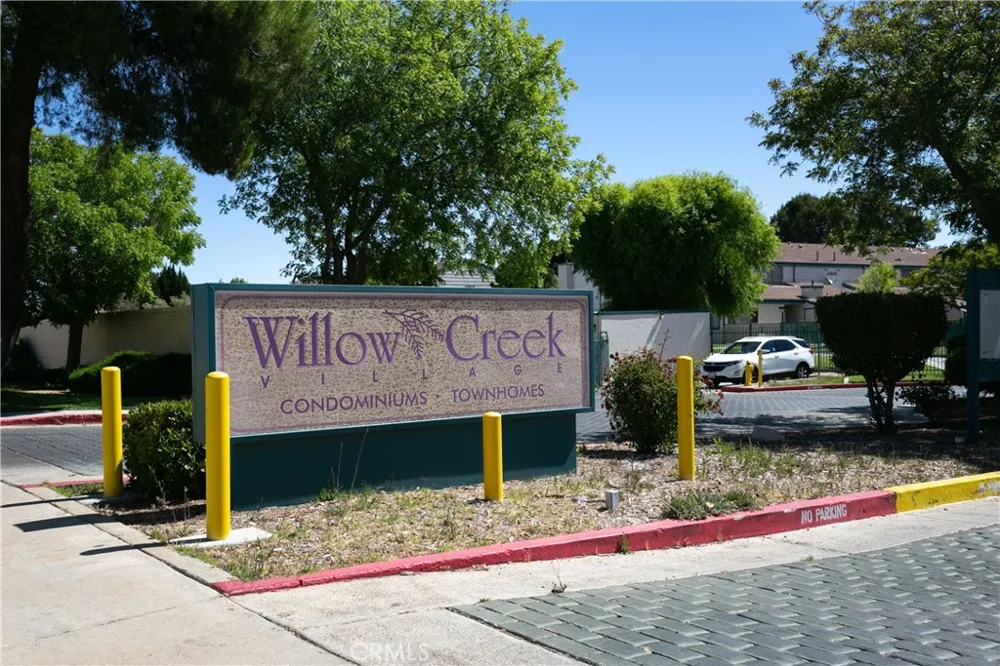 44514 15th #E7 Lancaster, CA 93535