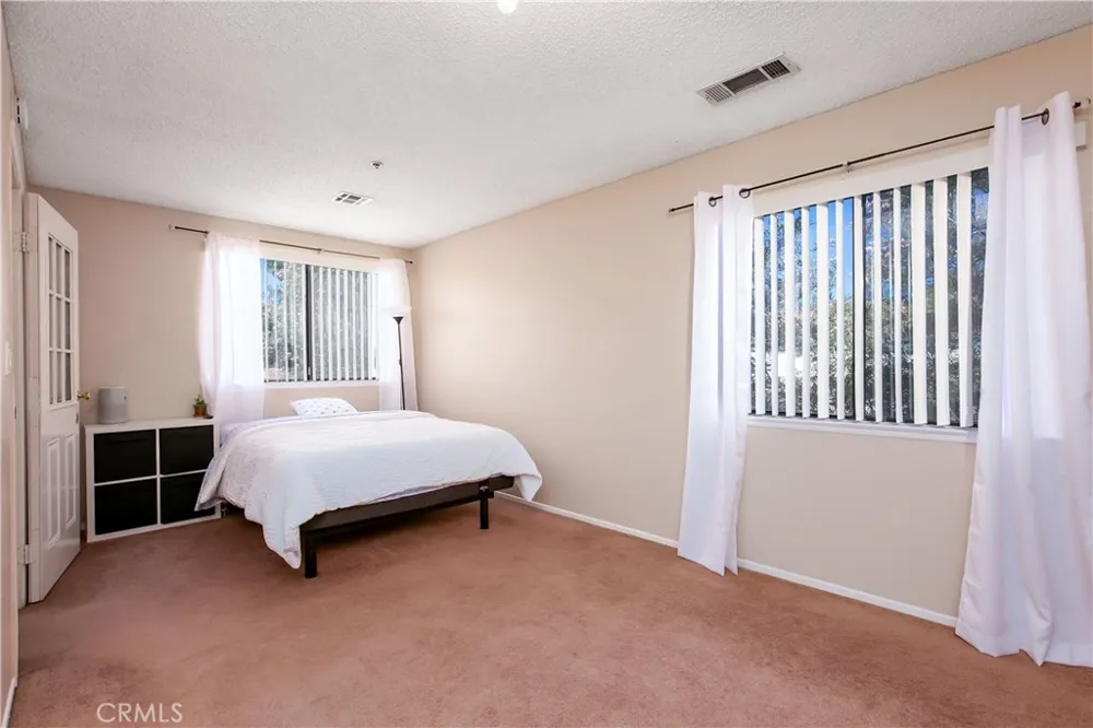 44514 15th #E7 Lancaster, CA 93535