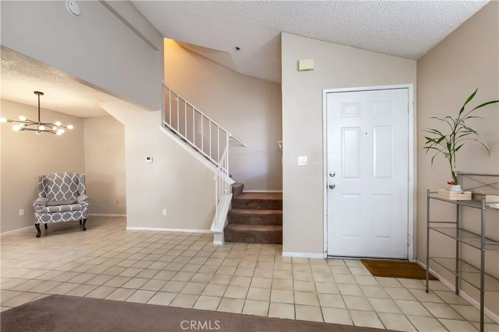 44514 15th #E7 Lancaster, CA 93535