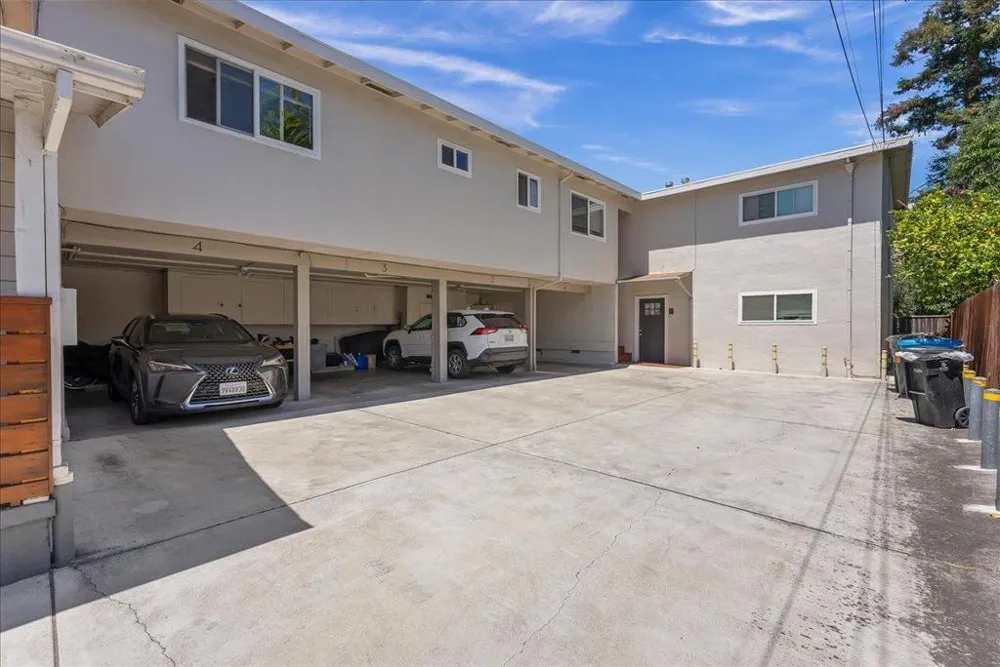227 Madrone Street Redwood City, CA 94061