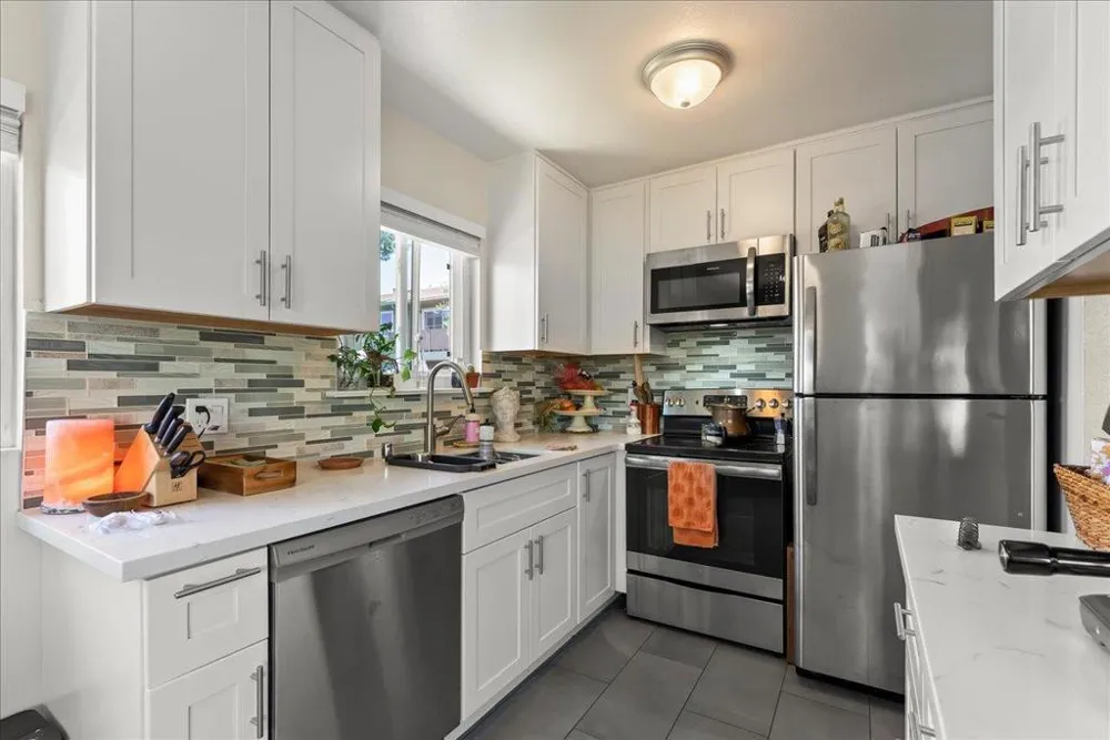 227 Madrone Street Redwood City, CA 94061