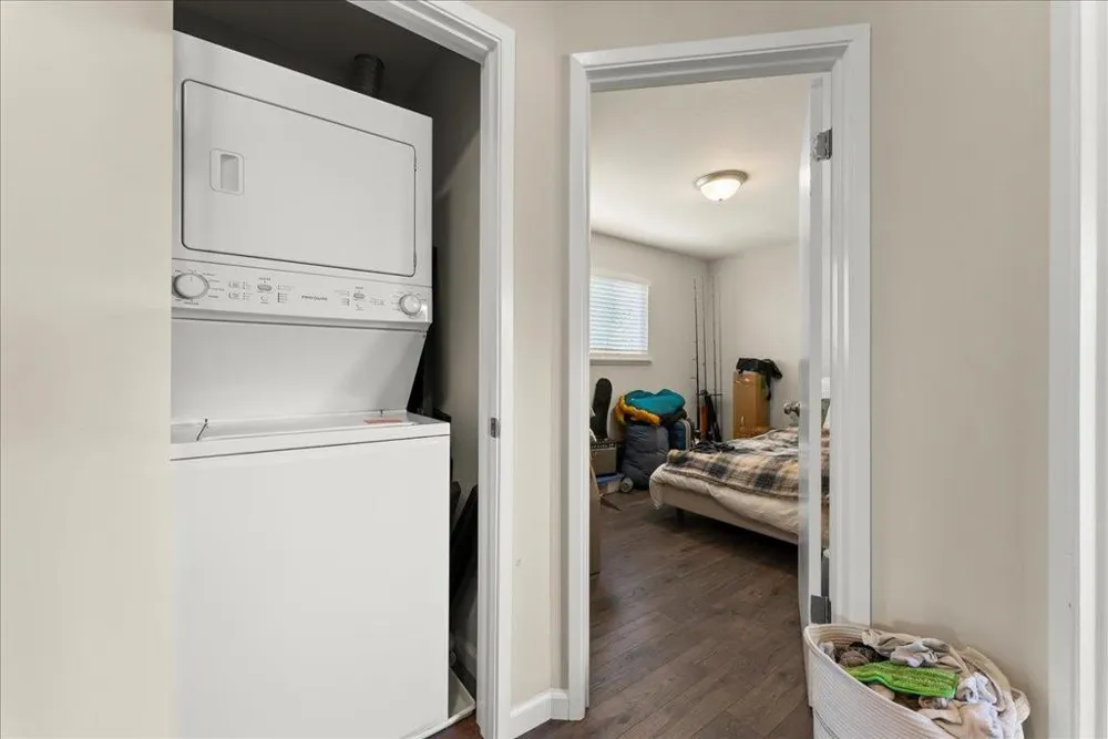 227 Madrone Street Redwood City, CA 94061