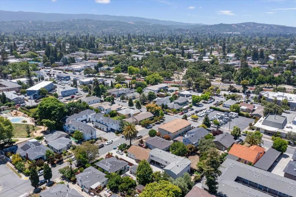 227 Madrone Street Redwood City, CA 94061