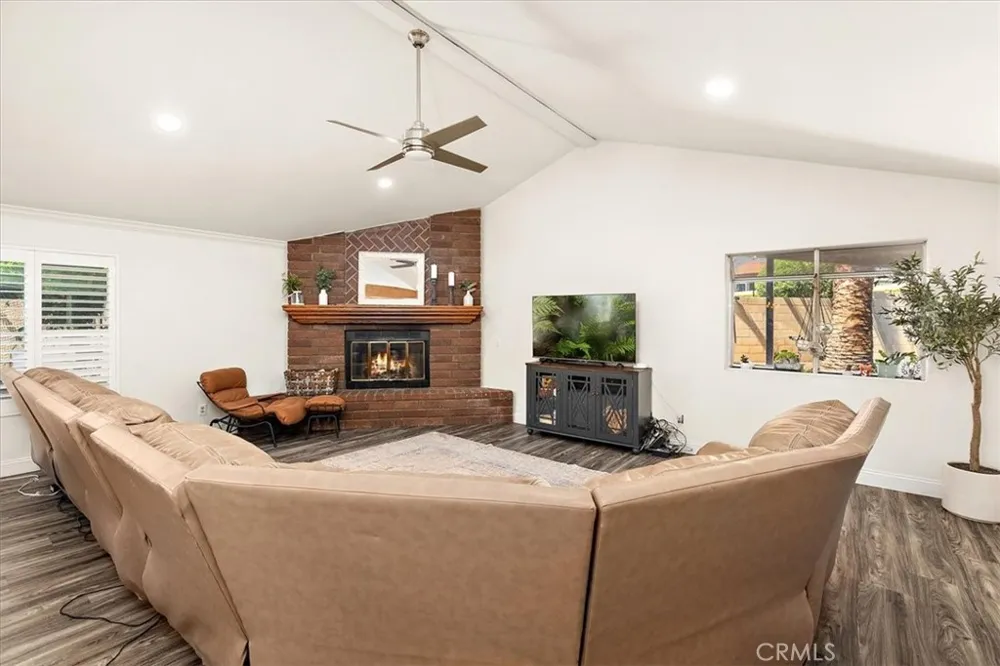4248 Stone La Verne, CA 91750