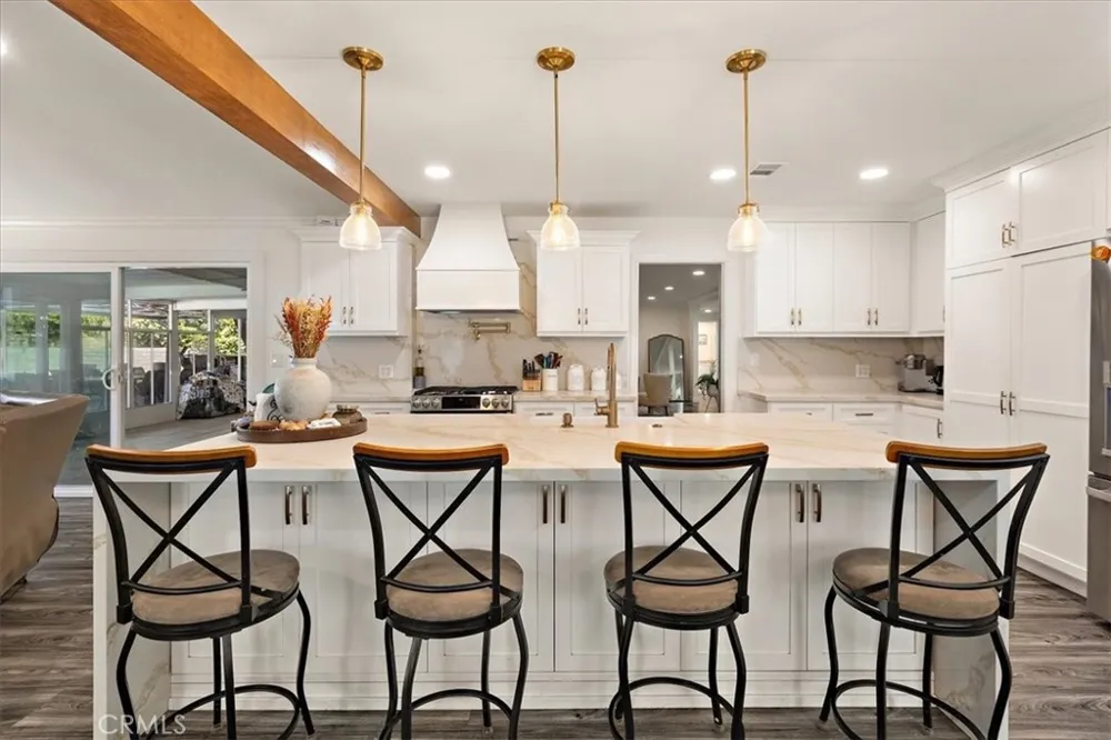 4248 Stone La Verne, CA 91750