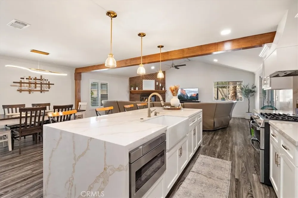 4248 Stone La Verne, CA 91750