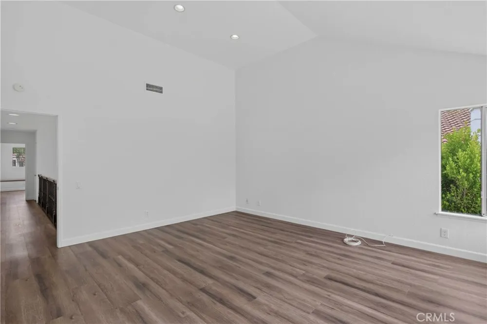 24712 Calle Conejo Calabasas, CA 91302