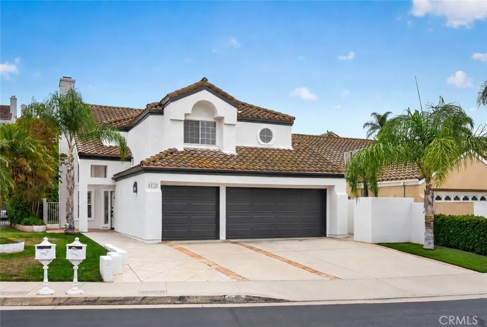 24712 Calle Conejo Calabasas, CA 91302