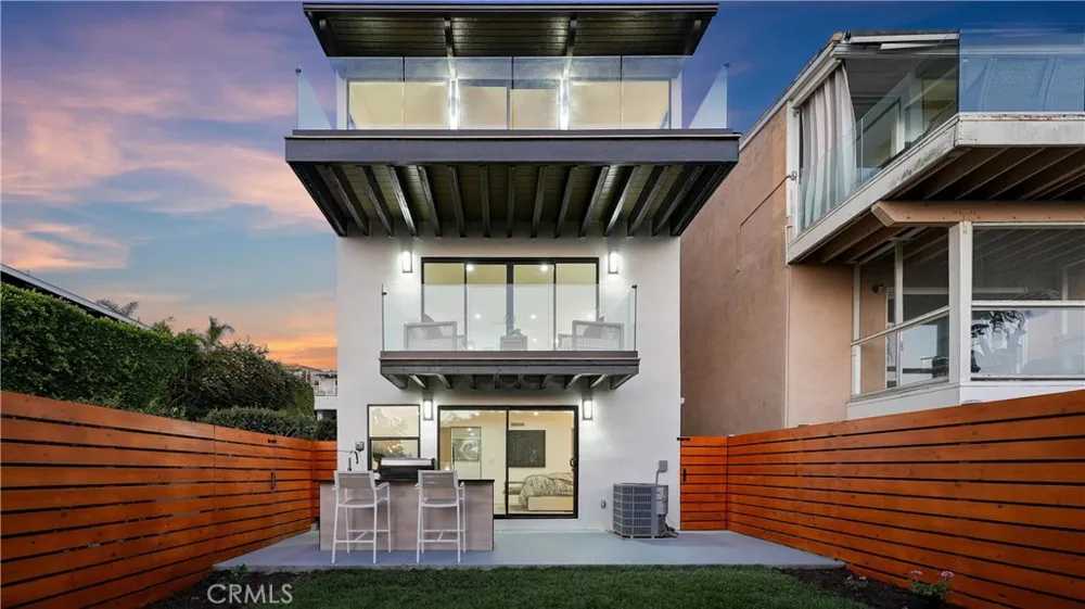 1095 Miramar Laguna Beach, CA 92651