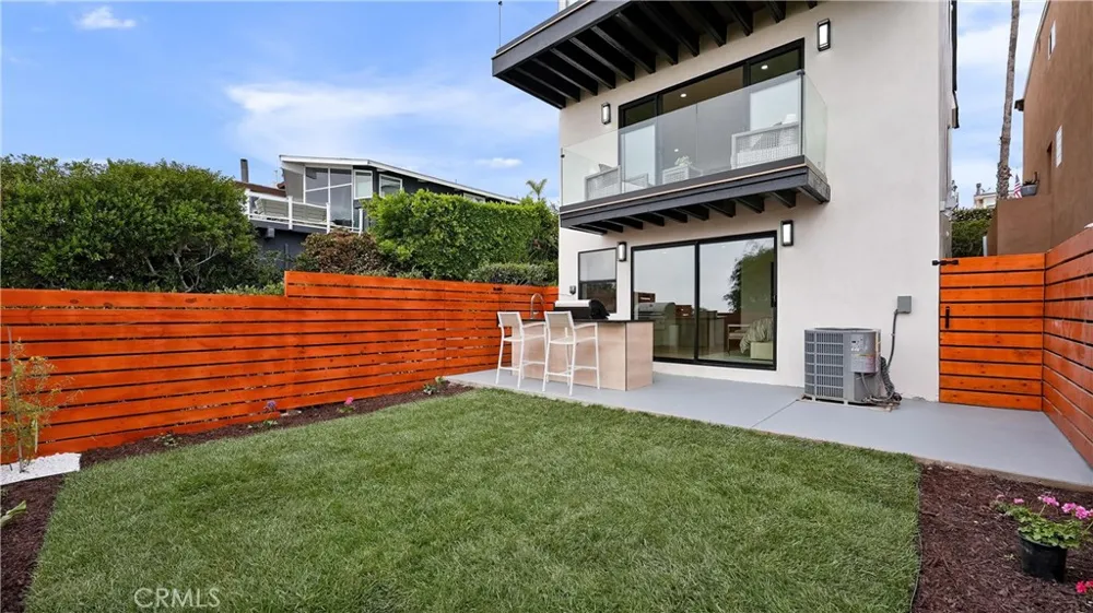 1095 Miramar Laguna Beach, CA 92651