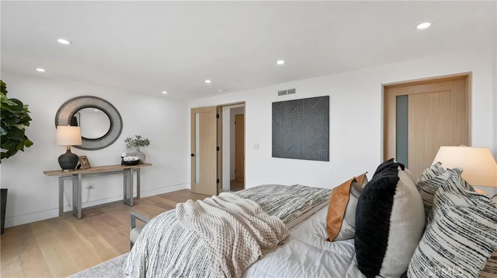 1095 Miramar Laguna Beach, CA 92651