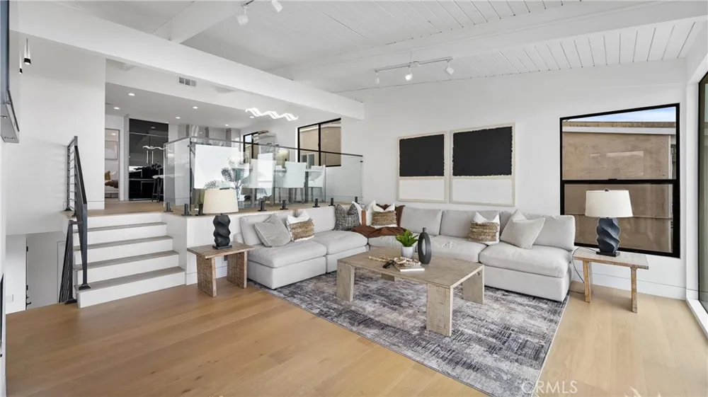 1095 Miramar Laguna Beach, CA 92651
