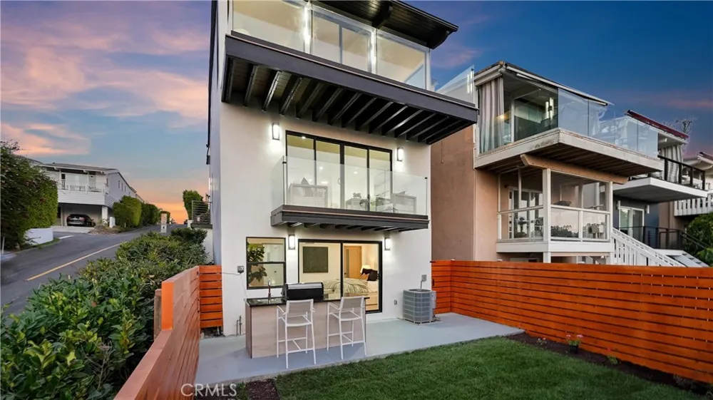 1095 Miramar Laguna Beach, CA 92651