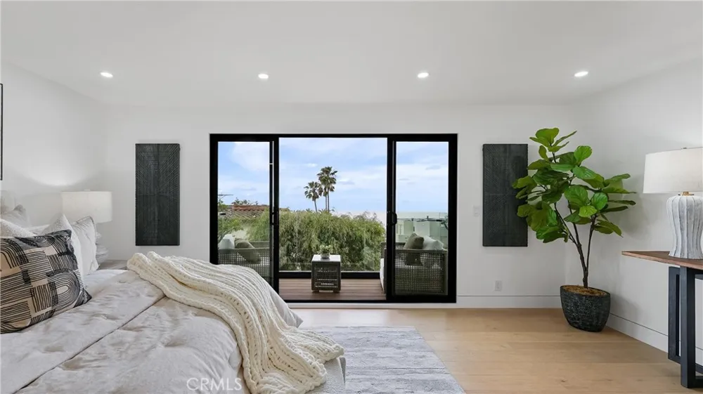 1095 Miramar Laguna Beach, CA 92651