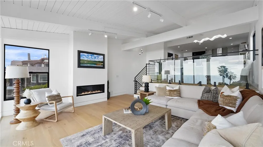1095 Miramar Laguna Beach, CA 92651