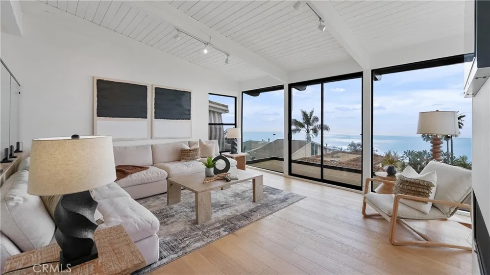 1095 Miramar Laguna Beach, CA 92651